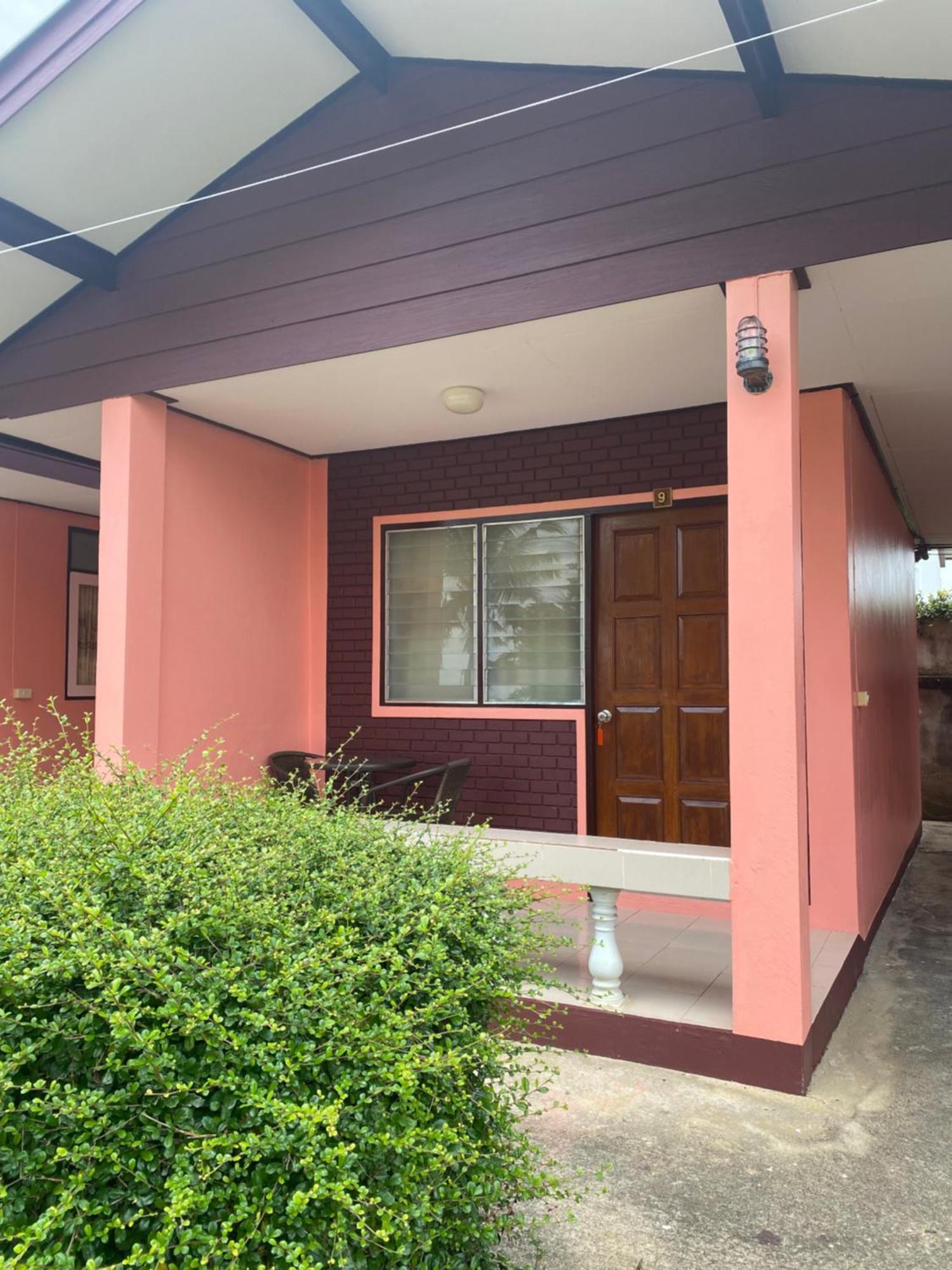 โพธิ์ทองริมทุ่ง Pothong Rimtung Hotel Fang Buitenkant foto